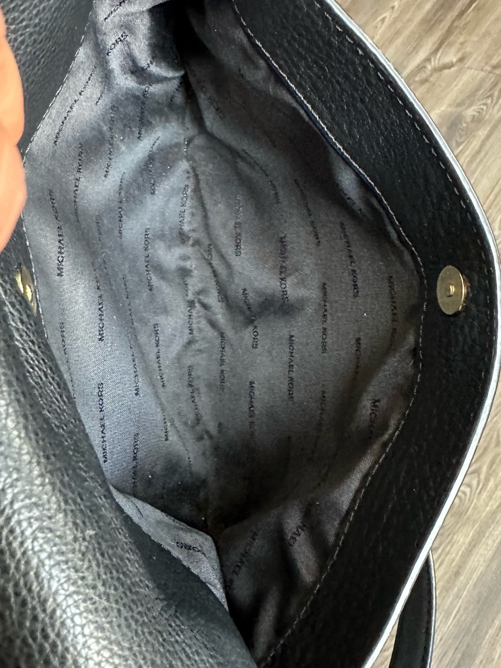 EUC Michael Kors Evie Medium Shoulder Bag - Picture 9 of 10